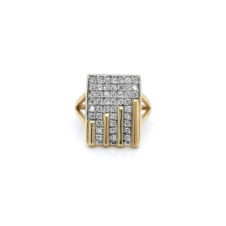 Ring with Zirconias in Gold Combination
