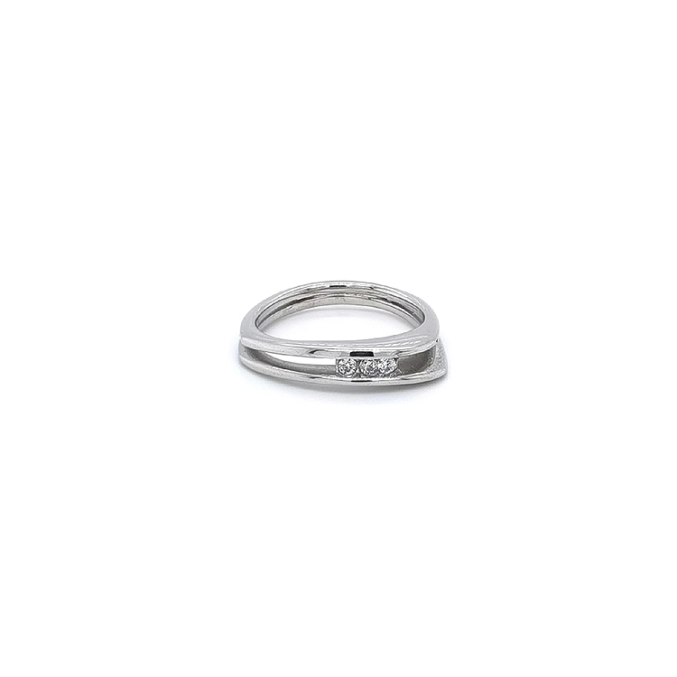 Ring with White Gold Zircons
