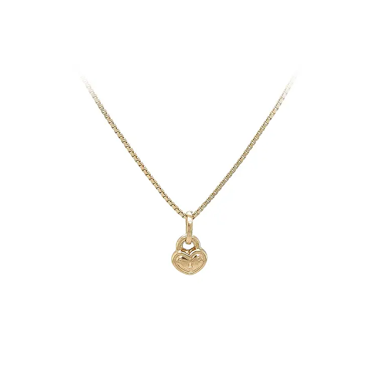 Zlatý Přívěsek Zámek