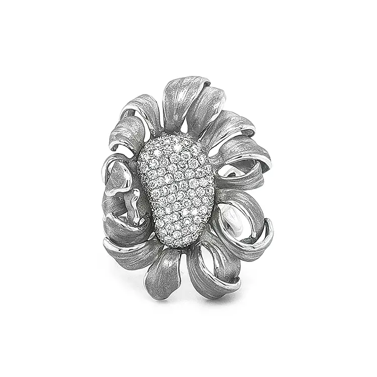 Zlatý Prsten s Diamanty