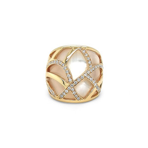 Zlatý Prsten s Perletí a Diamanty