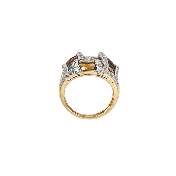 detail Zlatý Prsten s Diamanty a Polodrahokamy