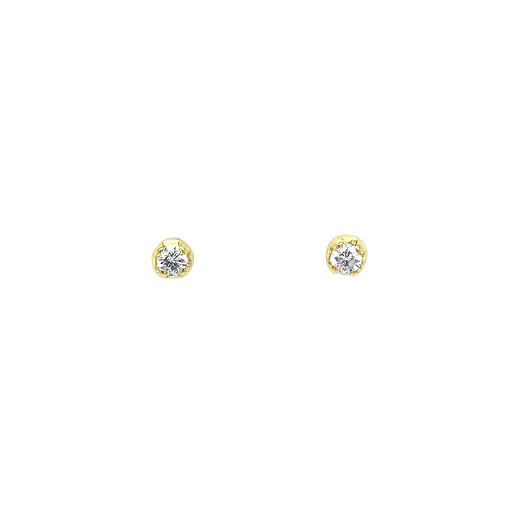 detail Zlaté Náušnice s Diamanty