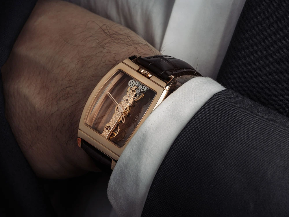 Corum Golden Bridge Tourbillon Panoramique 100.160.55/0F01 0000