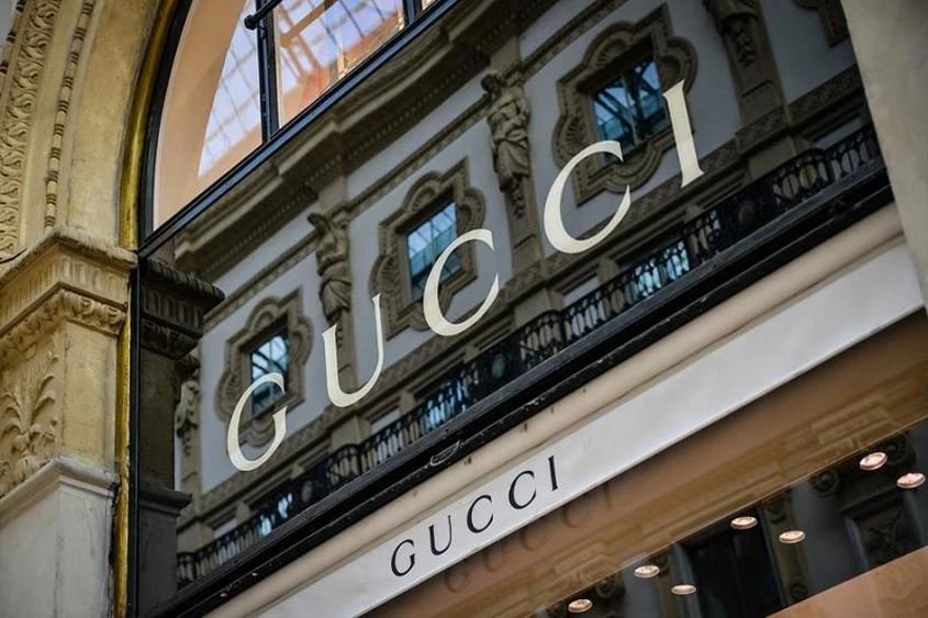 Unikátní šperky a hodinky značky Gucci: Ikonický luxus se stoletou tradicí