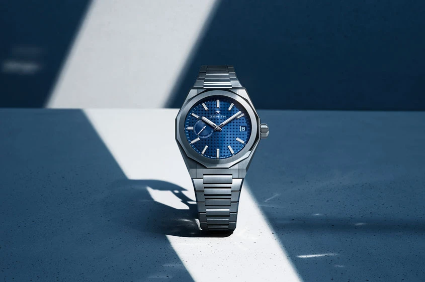 Model Zenith Defy Skyline triumfuje v kategorii hodinky roku