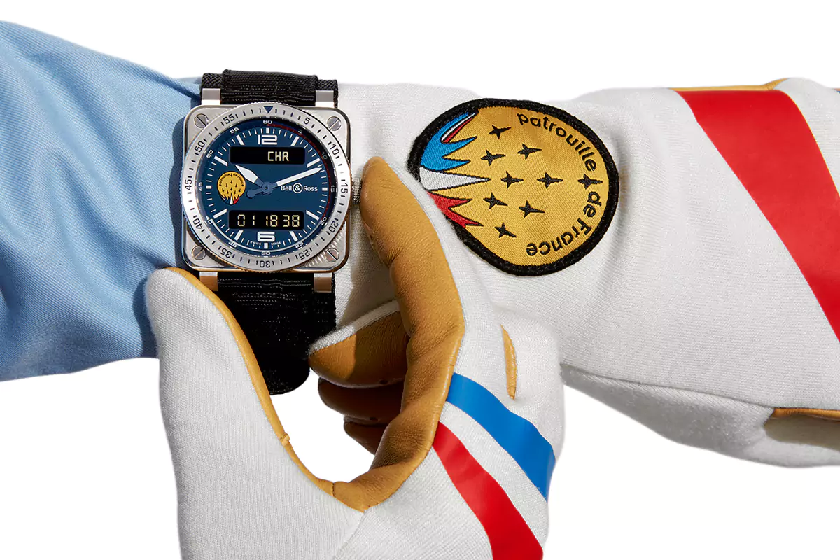 BR 03 Type A Patrouille de France: Letecký akrobat mezi hodinkami Bell & Ross